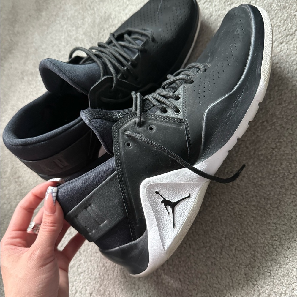 Jordan Men's Black and White Sneakers- SIZE:10 - Picture 1 of 10